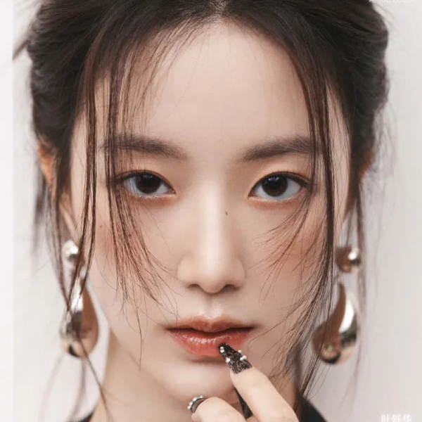 (G)I-dle Shuhua Powercircles Magazine - 2025.04 April Issue