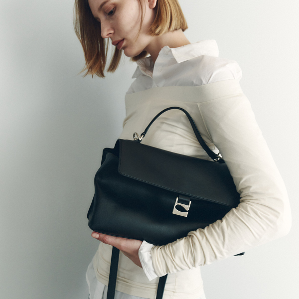 AHNI Heritage bag Black