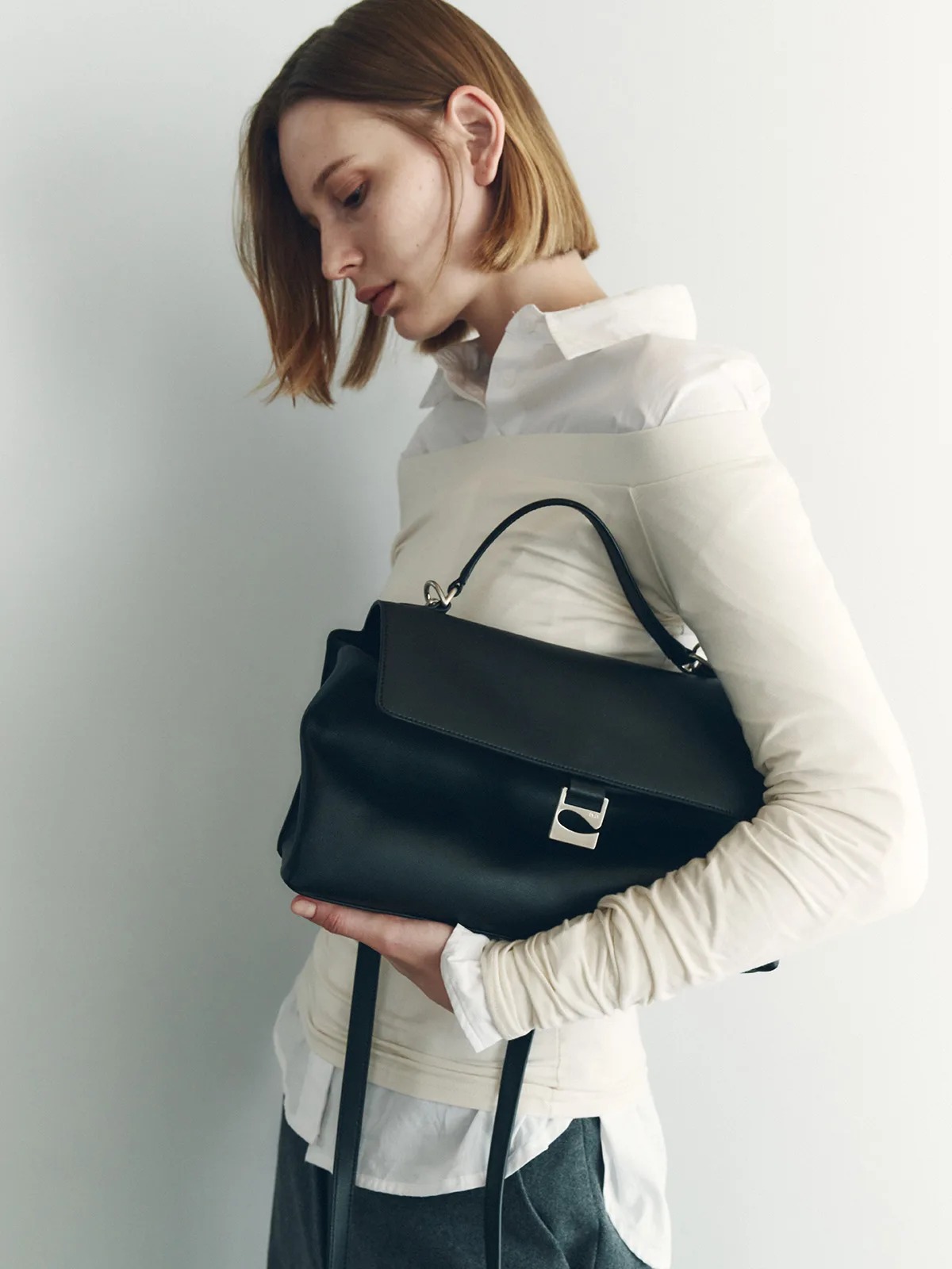AHNI Heritage bag Black