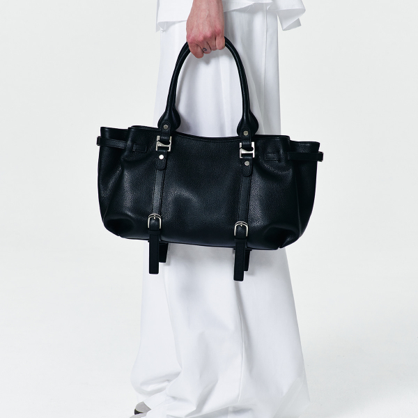 AHNI Ruskin tote bag Black