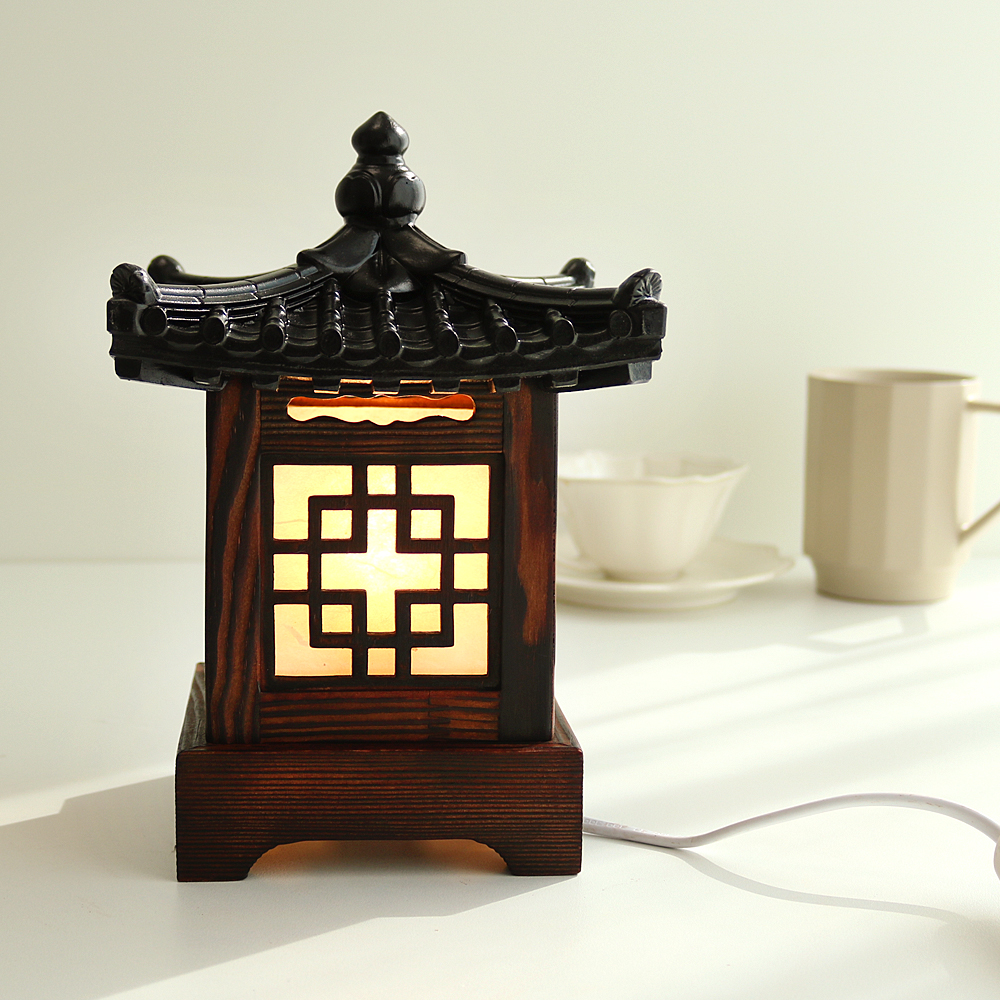 Hanok Lamp Wanja Pattern
