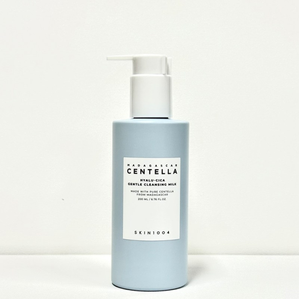 SKIN1004 Madagascar Centella Hyalu-Cica Gentle Cleansing Milk 200ml