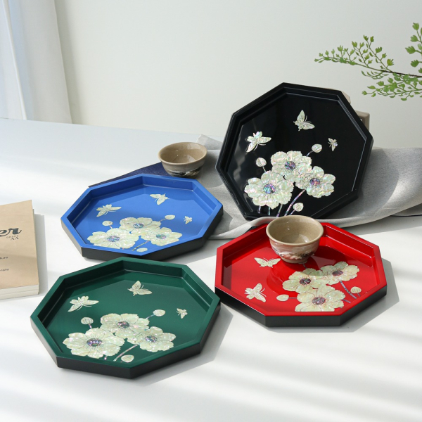 Najeonchilgi Mother-of-Pearl Flower Octagonal Tray 20cm