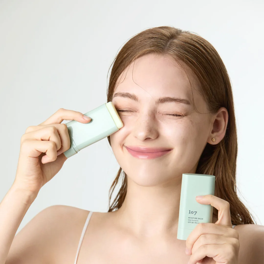 107 Moisture Balm Mild Sun Stick SPF50+PA++++ 18g - Image 2