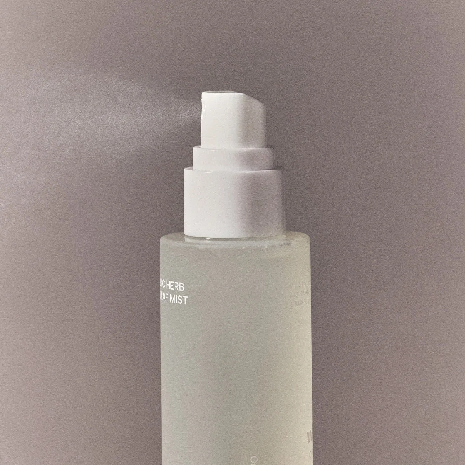 WHAMISA Organic Herb Fermented Olive Leaf Mist 100ml - Image 3
