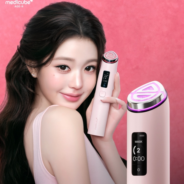 MEDICUBE AGE-R Booster Prox2