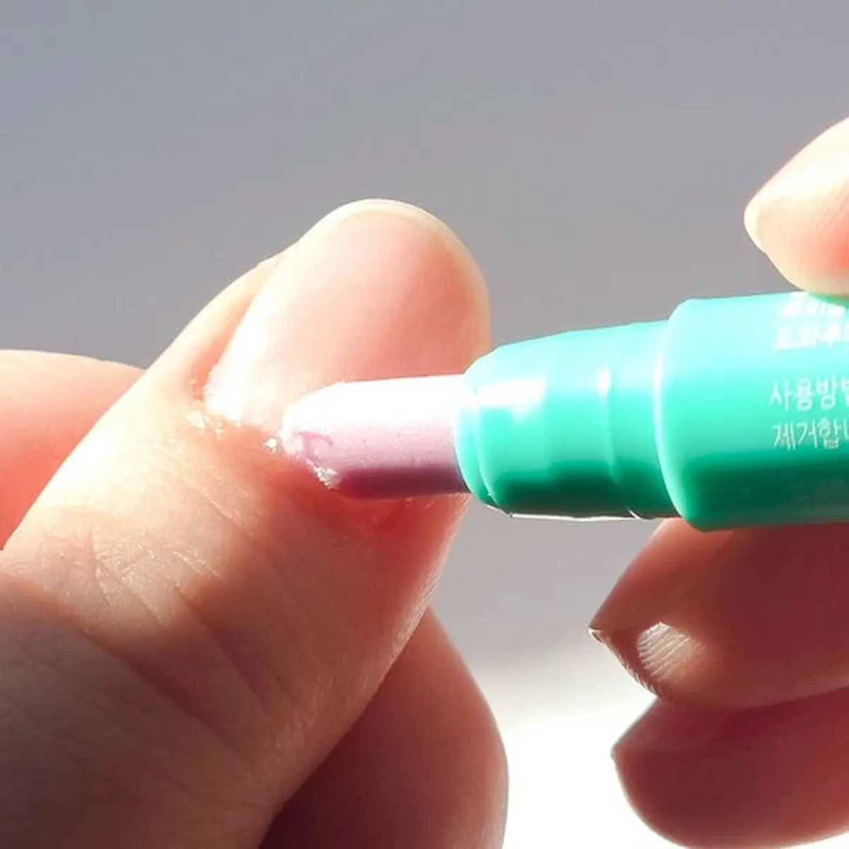 Belotty Ceramic Oil Cuticle Pusher 1.9ml
