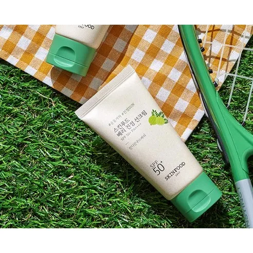 SKINFOOD Berry Soothing Sun Cream SPF50+ PA++++ 50ml - Image 3