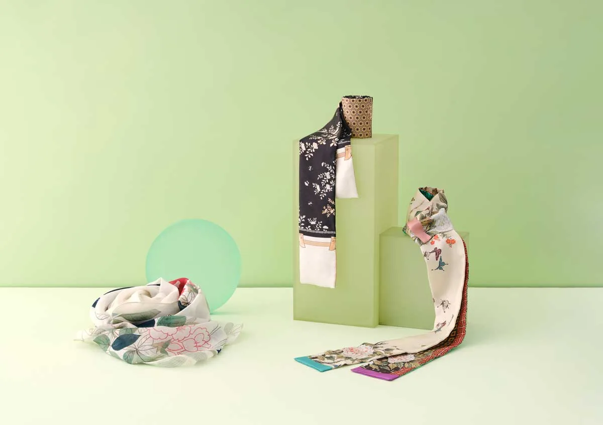 Korean National Museum Najeon Mother-of-Pearl Silk Twilly Scarf - Image 4