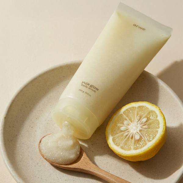 ARWE Yuza Glow Body Scrub 200g