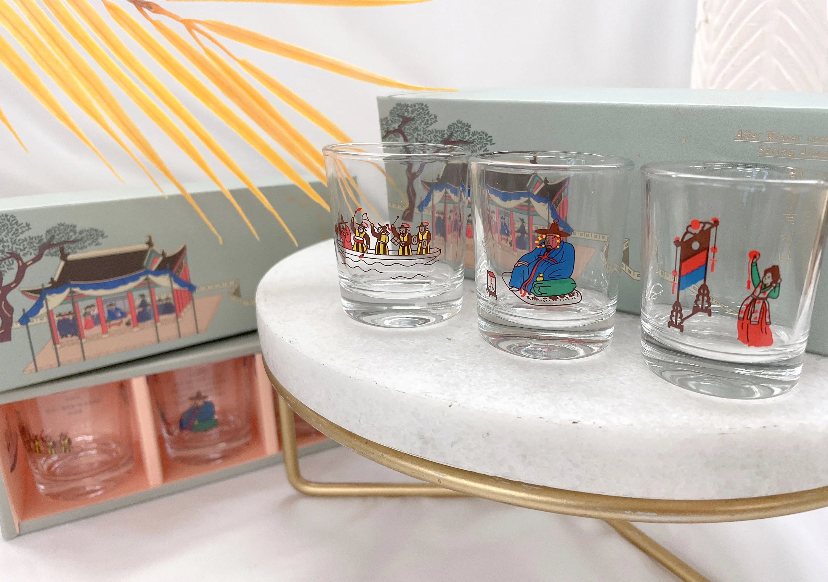 Glass Set Detail 4