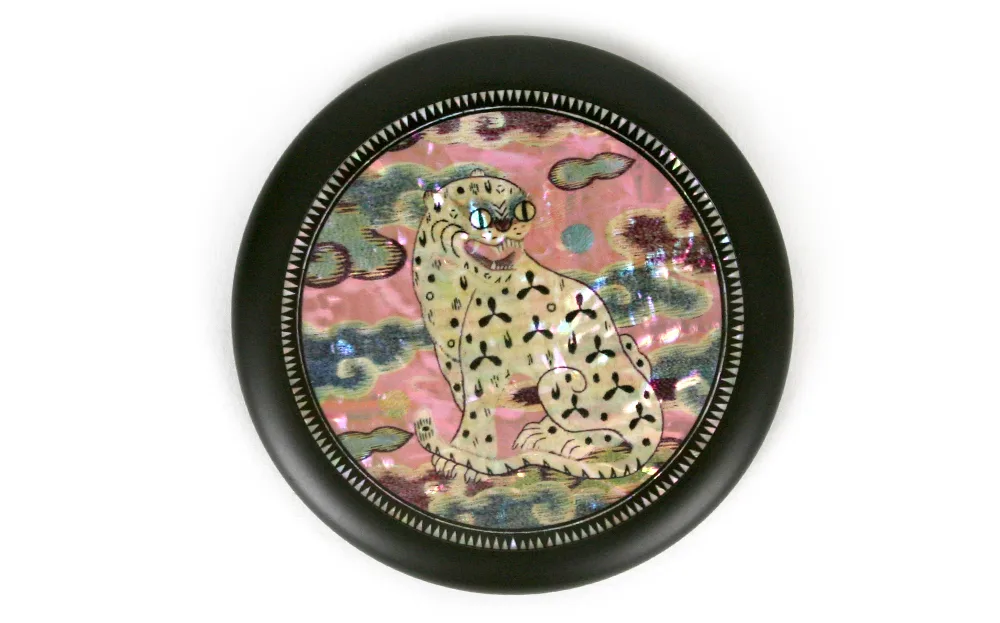 National Museum of Korea Embroidered Tiger Hand Mirror - Traditional Korean Mother of Pearl Folk Art - Image 2