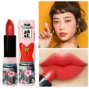 B04 Feminine Look