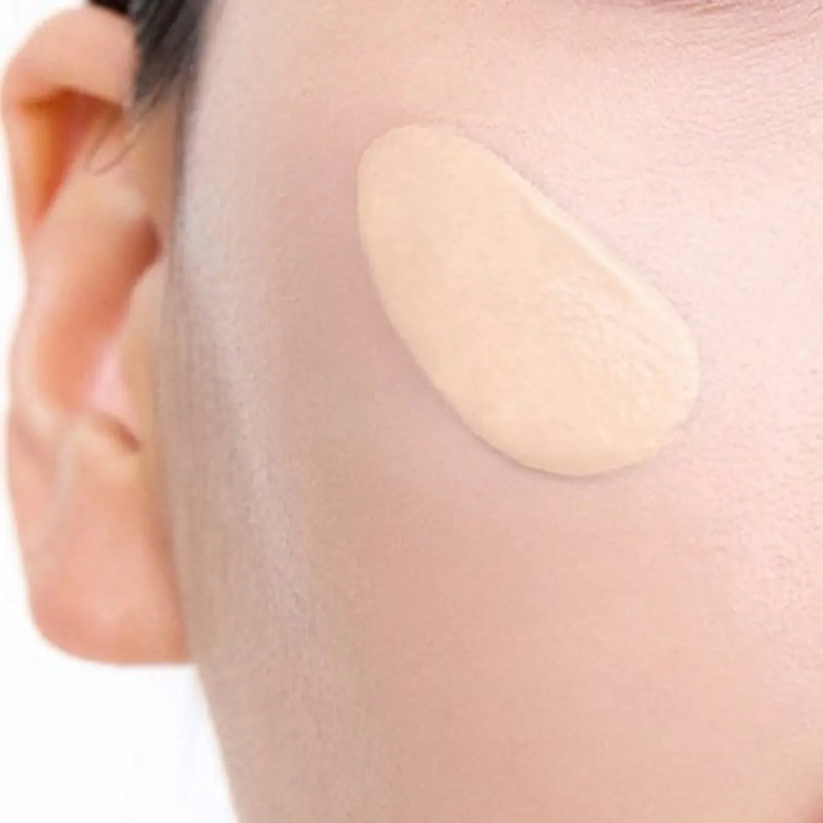 HERA UV Protector CC Sunscreen SPF50+ PA++++ 50ml