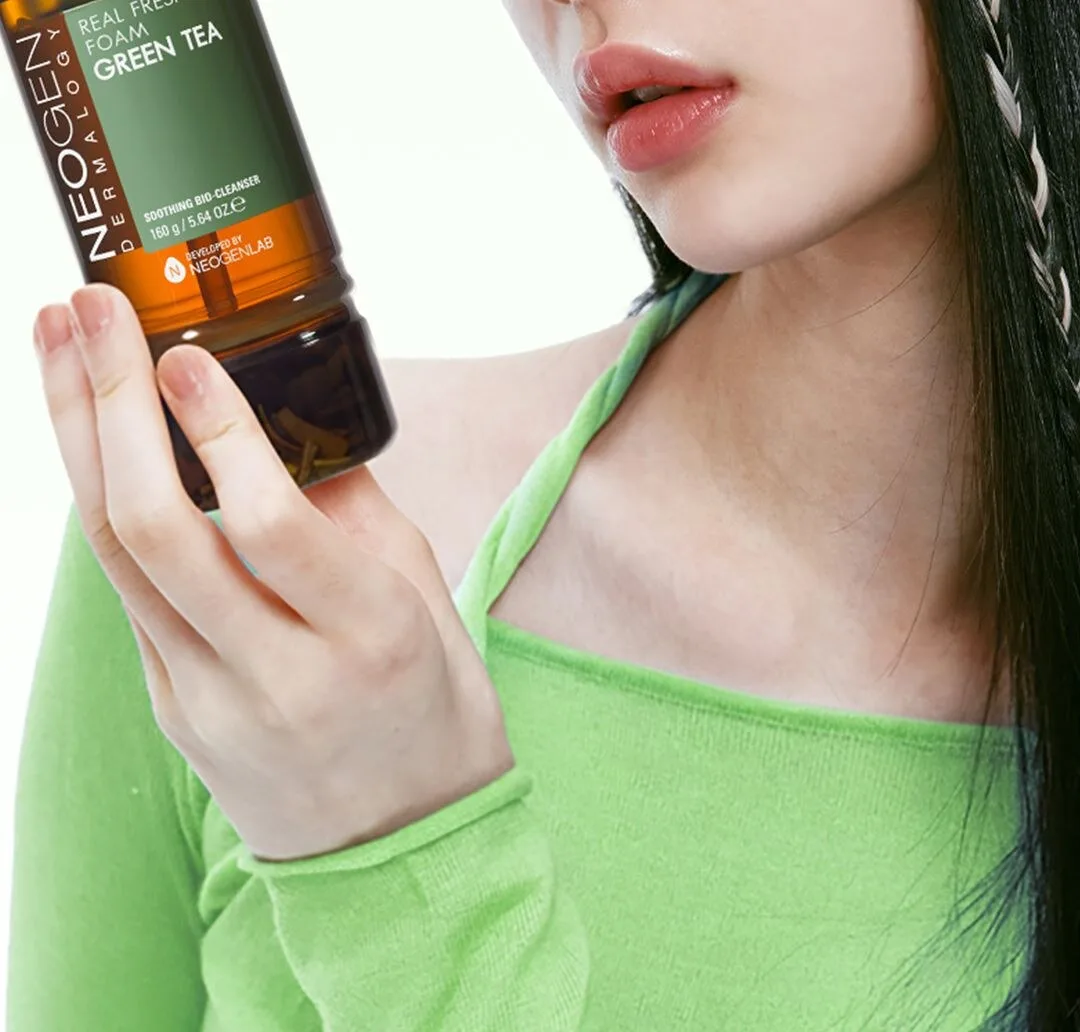NEOGEN Green Tea Real Fresh Foam Cleanser 160g Detail