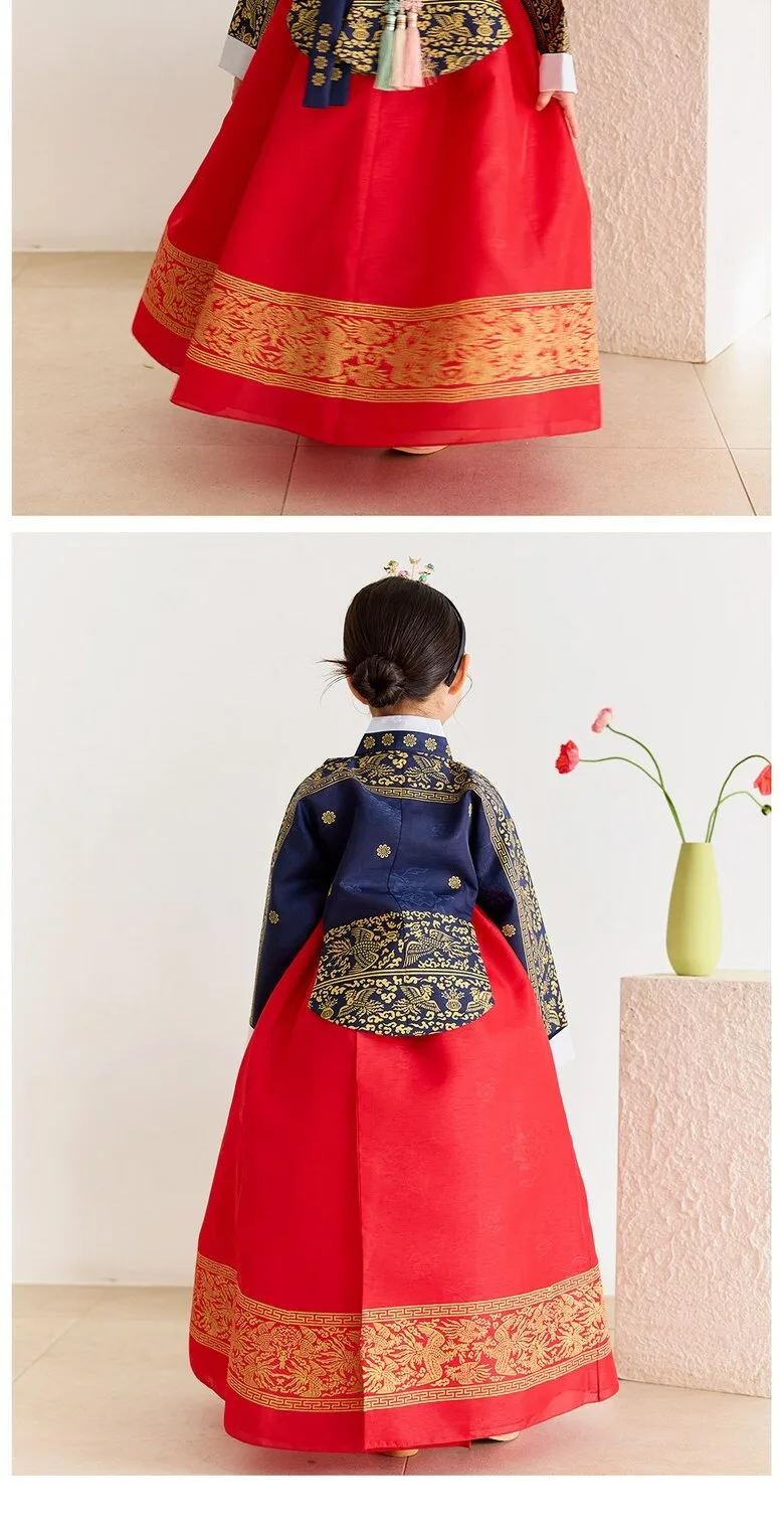 Kiztt Seyoungdang Young Queen’s Hanbok Detail