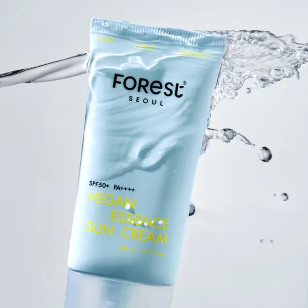 FOREST SEOUL Vegan Essence Moisturizing Sunscreen 80ml