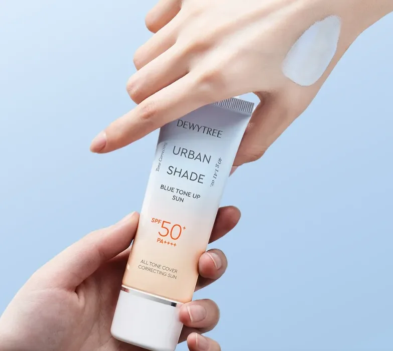 DEWYTREE Urban Shade Blue Tone Up Sun Cream SPF50+ PA++++ 40g - Image 4