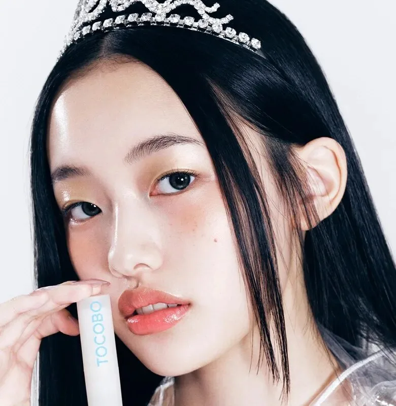 TOCOBO Glass Tinted Lip Balm 3.5g Detail