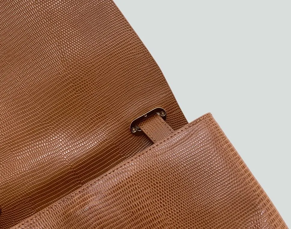 THE OFTN. edito Camel bag S Detail