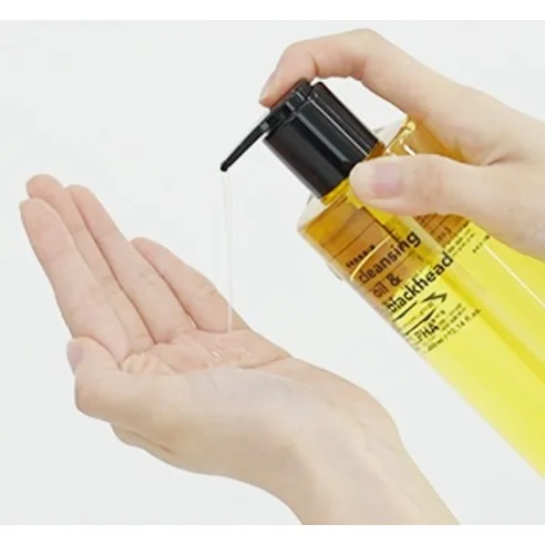Hanskin Cleansing Oil & Blackhead PHA 200ml - Image 3