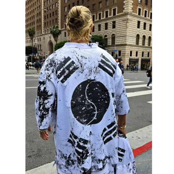 ByTheR Rough-Painted Korean Flag V-Neck Mesh Short-Sleeve T-Shirt White