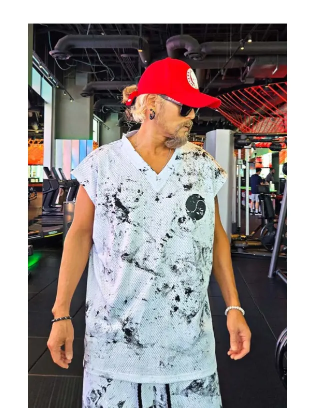 ByTHeR Rough Paint Korean Flag V-Neck Mesh Cut-Off Sleeveless Top White