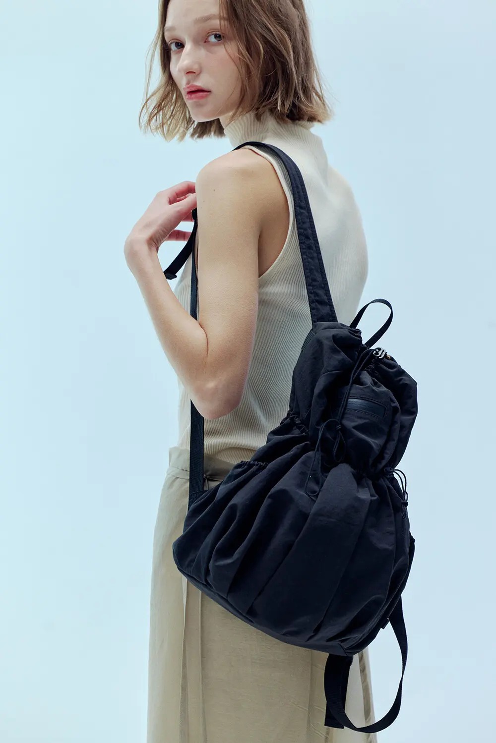 ALENE Pleated Drawstring Nylon Backpack 2 Colors Detail