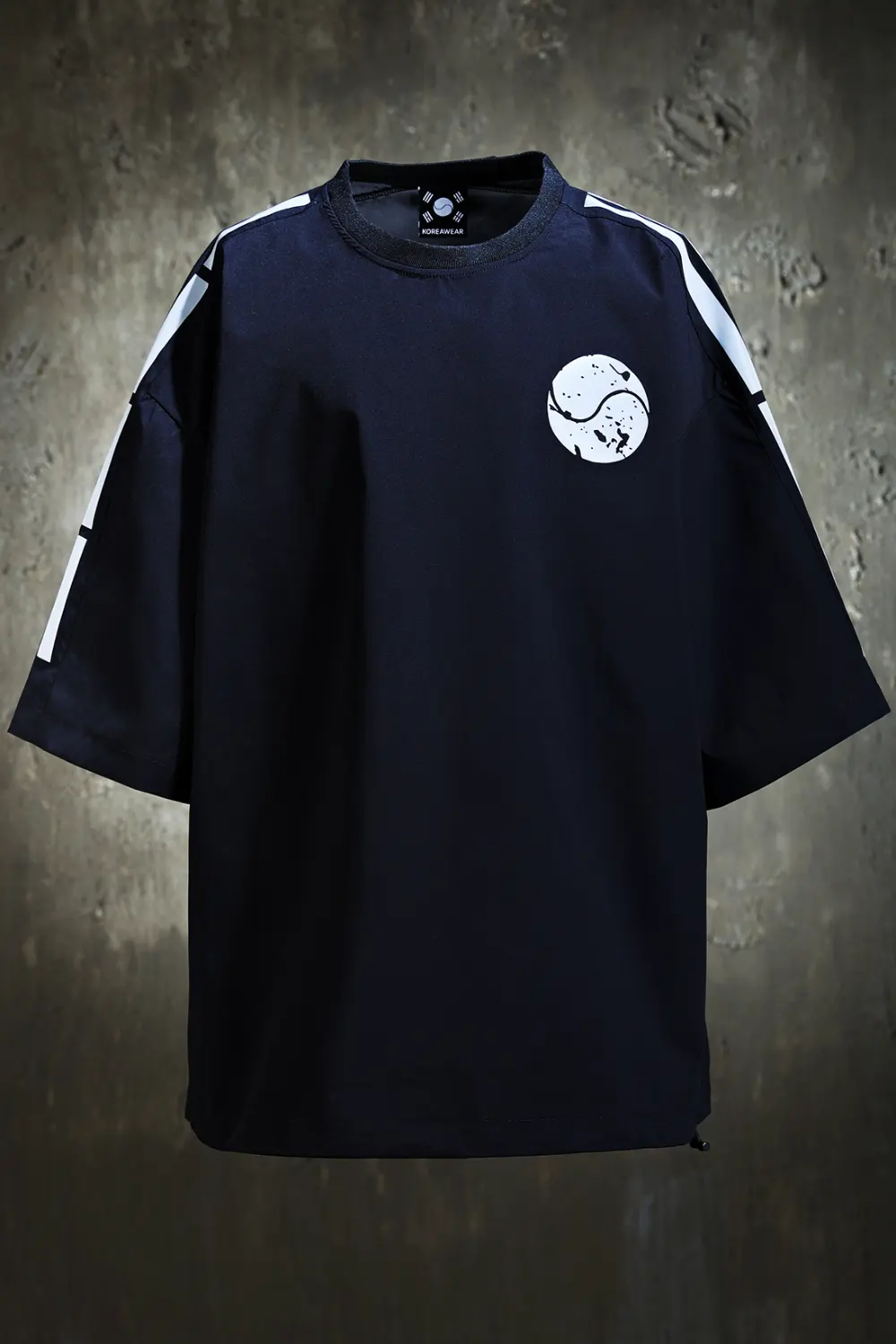ByTheR Korean Flag Reflective Short Sleeve T-Shirt Black Detail