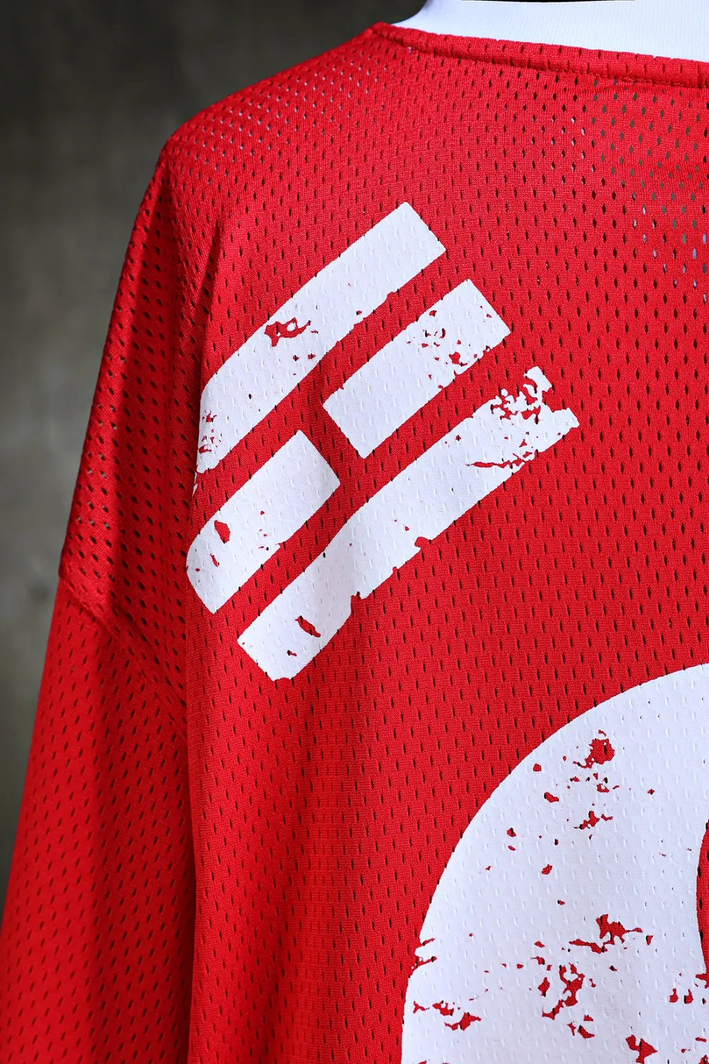 ByTheR Korean Flag V-Neck Mesh Short-Sleeve T-Shirt Red Detail