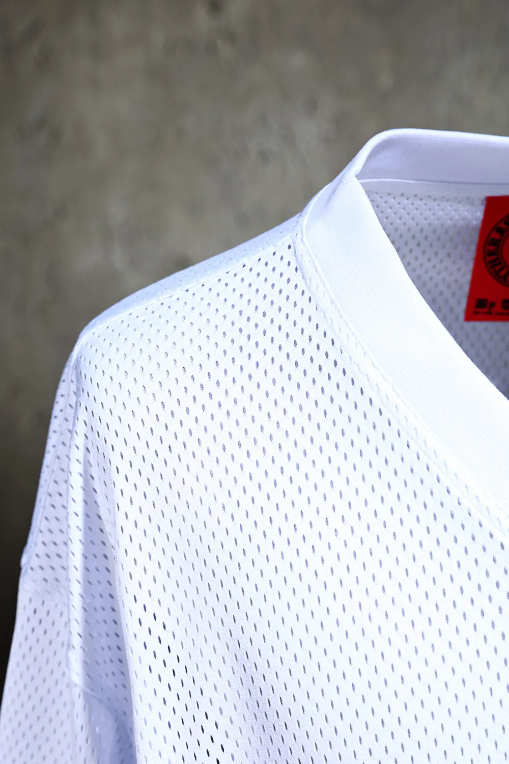 BYTHER Korean Flag V-Neck Mesh Short-Sleeve T-Shirt White Detail