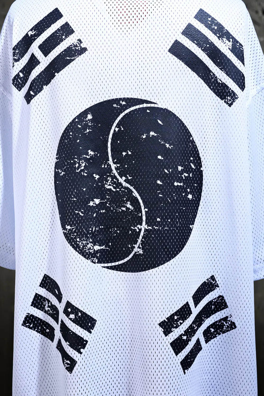 BYTHER Korean Flag V-Neck Mesh Short-Sleeve T-Shirt White Detail