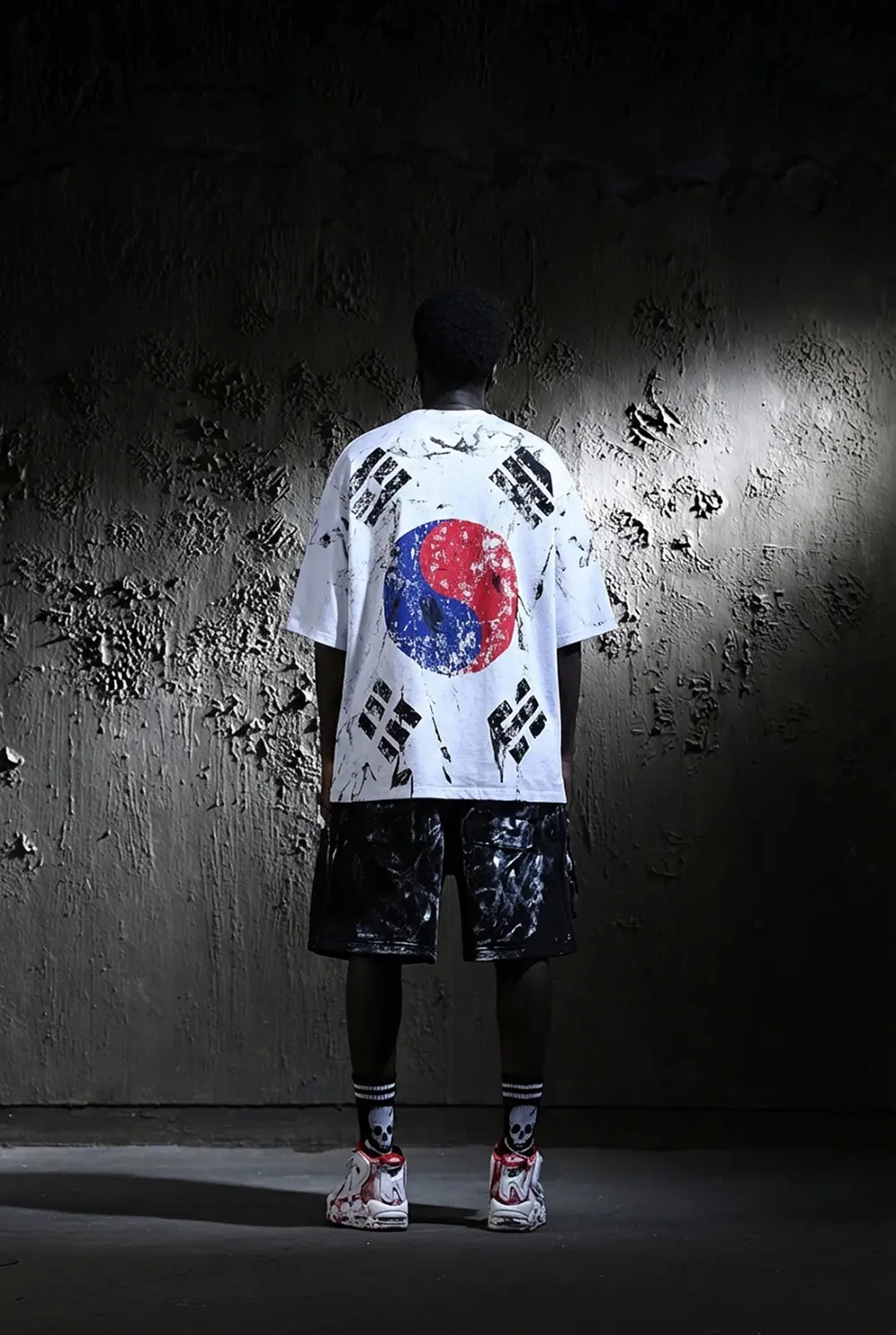 ByTheR Rough Painted Korean Flag Loose Fit Short Sleeve T-Shirt White Detail