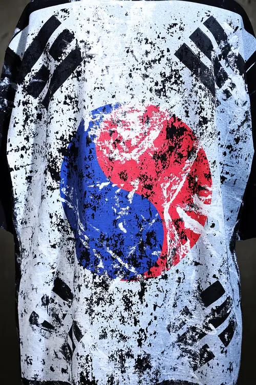 BYTHER Rough-Painted Korean Flag Loose-Fit Black Short-Sleeve T-Shirt
