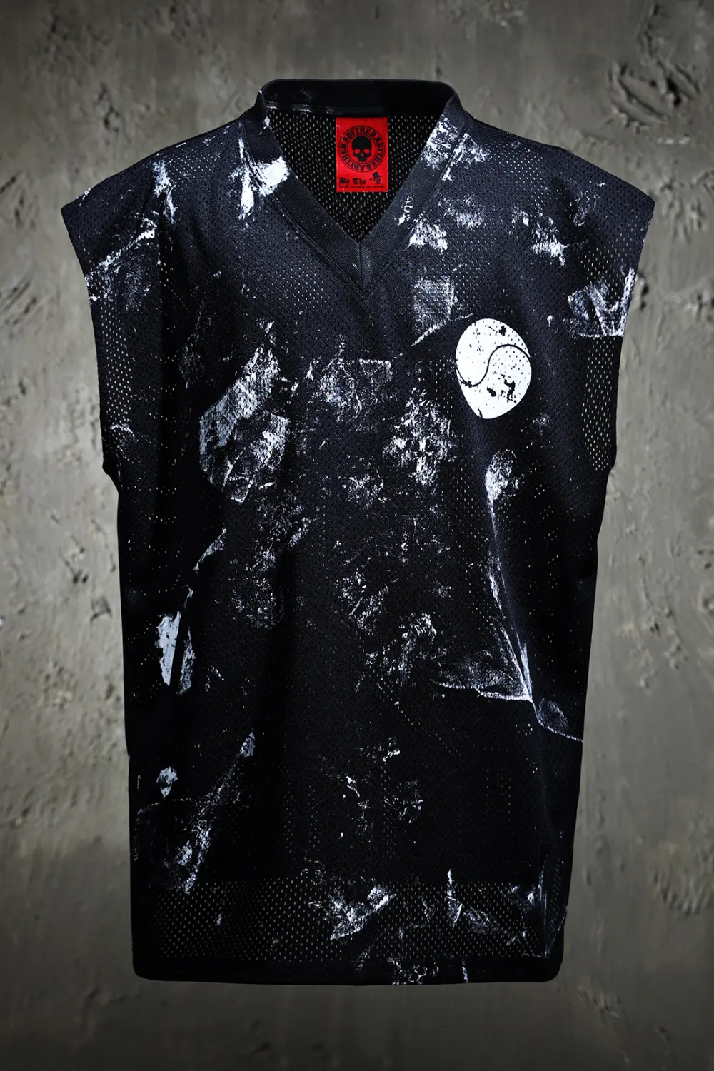 BYTHER Rough Painting Korean Flag V-Neck Mesh Cut-Off Sleeveless Top Black Detail