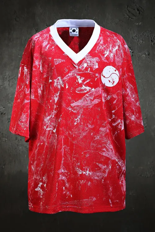 ByTheR Rough Painting Taegeukgi V-Neck Mesh Short-Sleeve T-Shirt Red