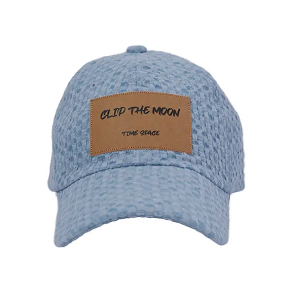 CLIP THE MOON Paper Label Grid Sky Blue Cap