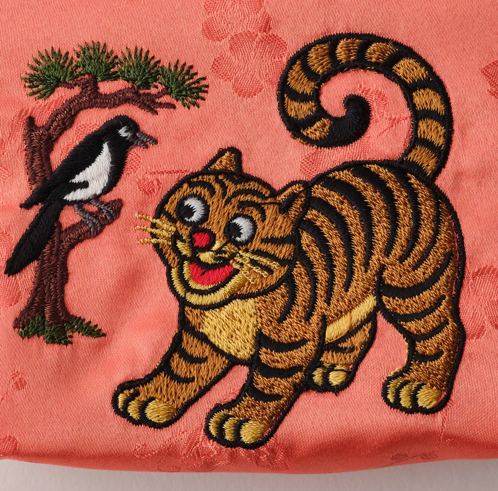 HANUL NUE Embroidered Tiger Pouch Keyring (3 Designs / 1pc) Detail