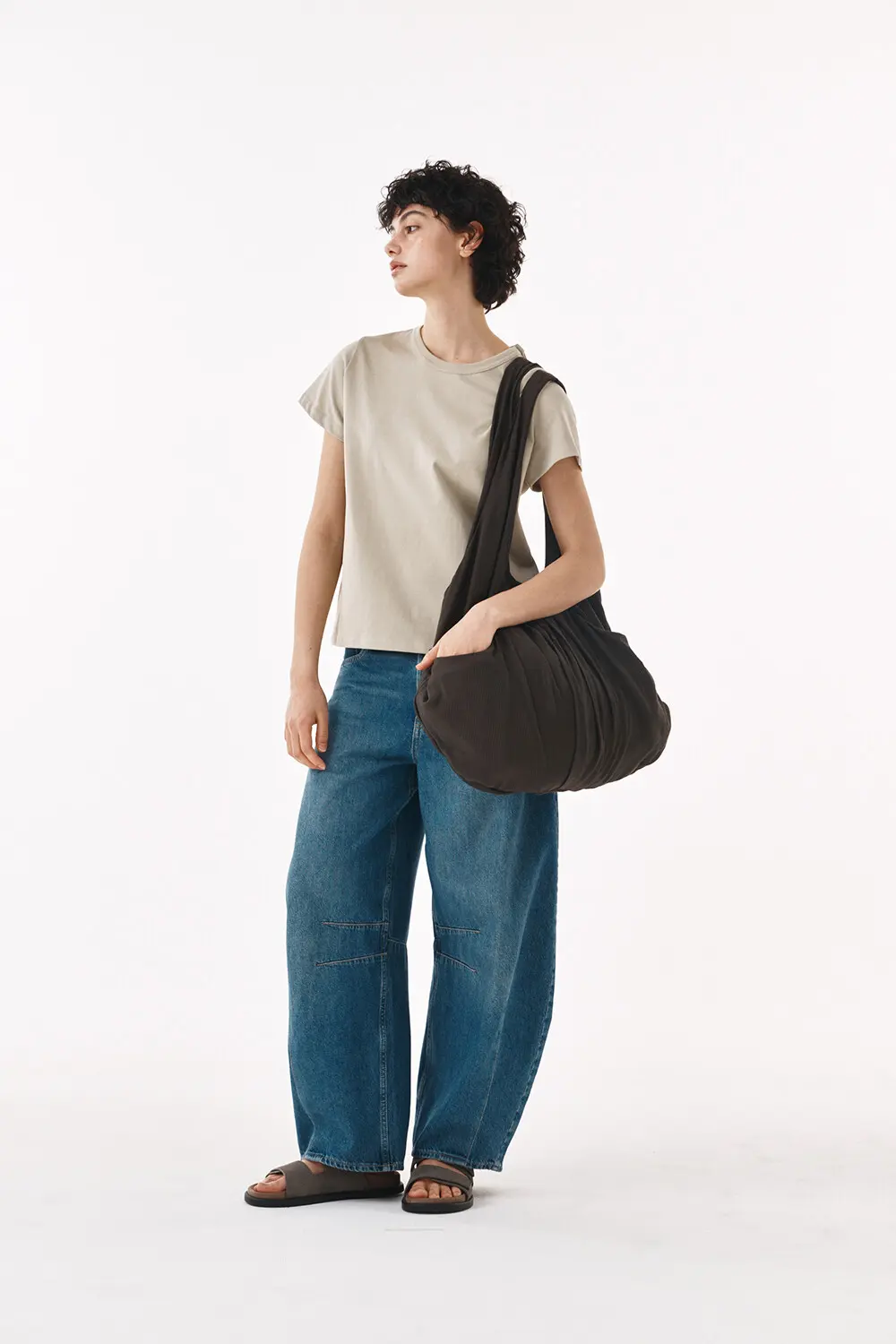 LUNE Shirred Drawstring Fabric Shoulder Bag - 2 Colors (Ivory, Dark Brown) Detail
