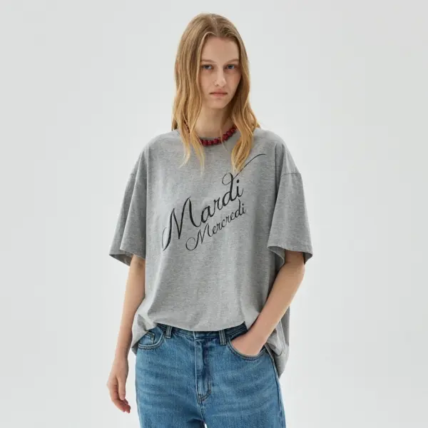 Mardi Mercredi Unisex T-Shirt Script Logo Stacked