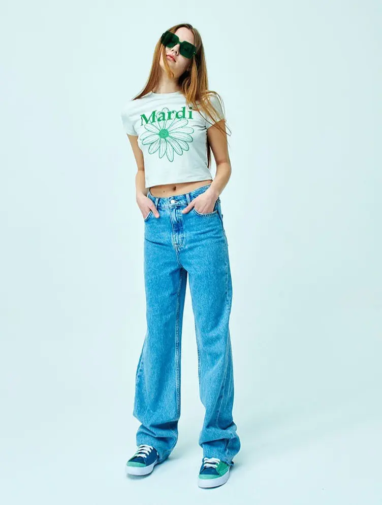 Mardi Women's Cropped Flower T-Shirt