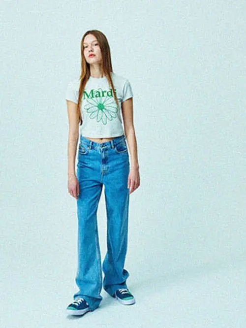 Mardi Women's Cropped Flower T-Shirt