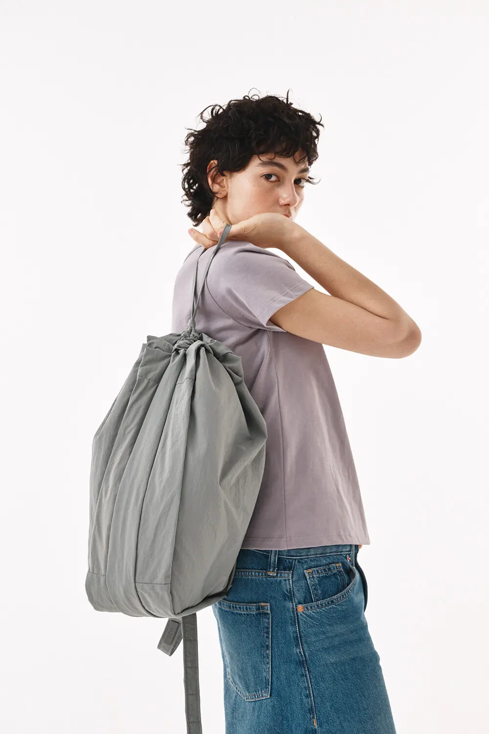 PETA Nylon Shoulder Bag 2 Colors Detail