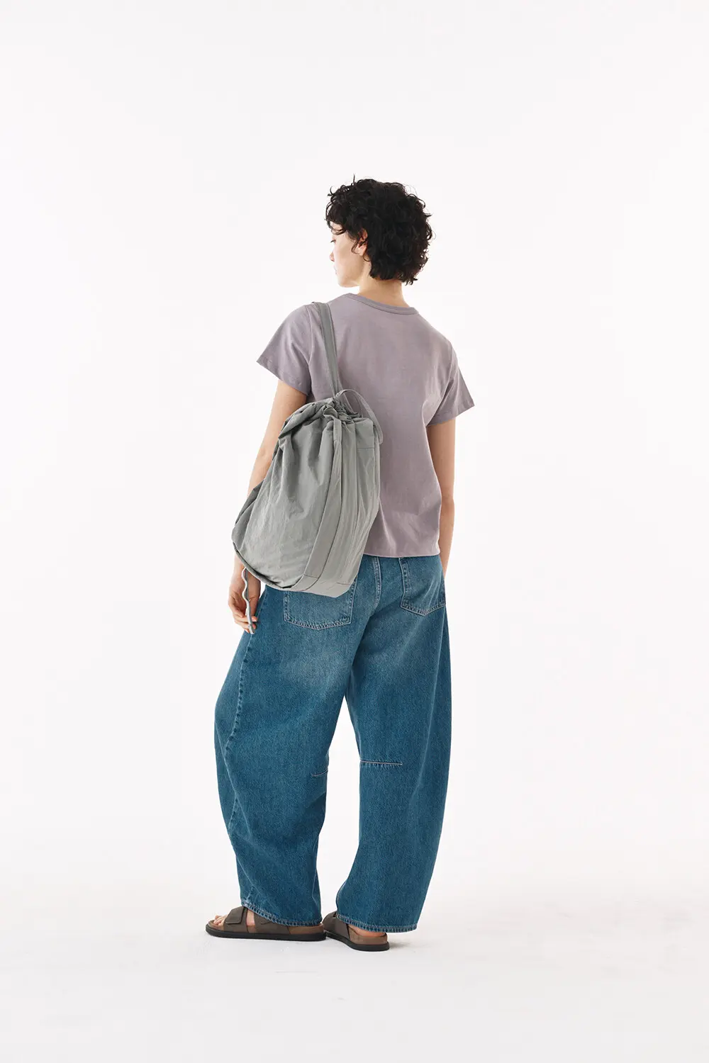 PETA Nylon Shoulder Bag 2 Colors Detail