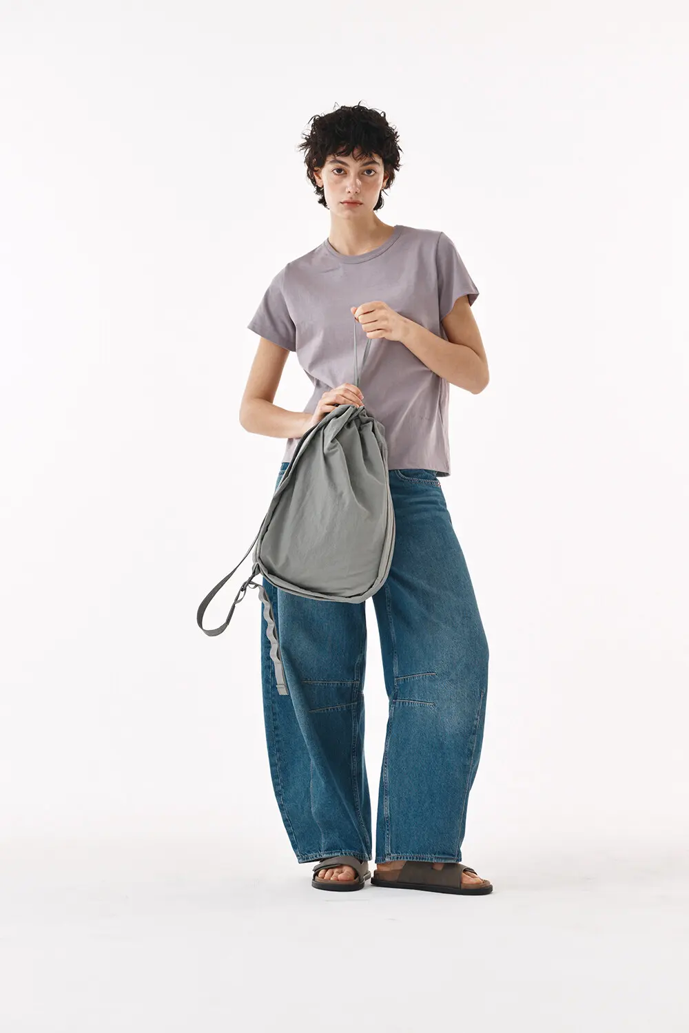 PETA Nylon Shoulder Bag 2 Colors Detail