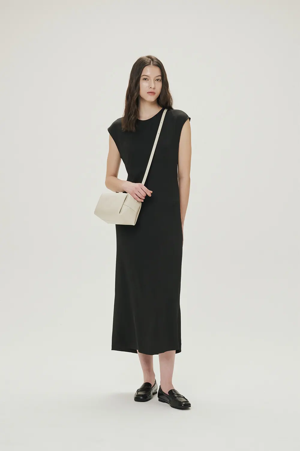 YURT Tofu Leather Shoulder Crossbody Bag (4 Colors) Detail