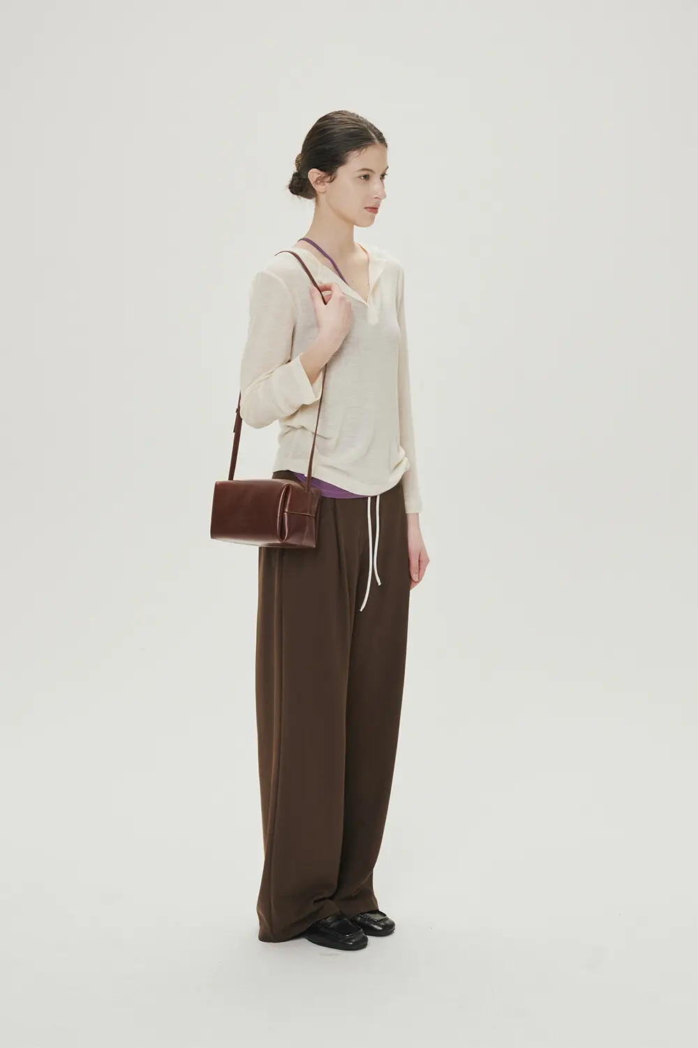 YURT Tofu Leather Shoulder Crossbody Bag (4 Colors) Detail
