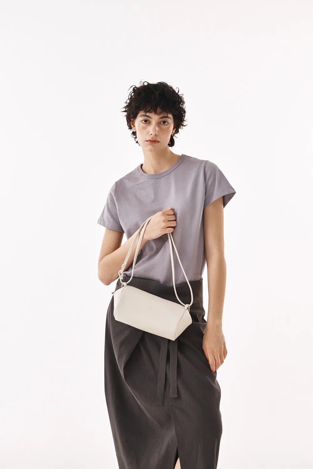 YURT TOU L Bag (6 Colors) Detail