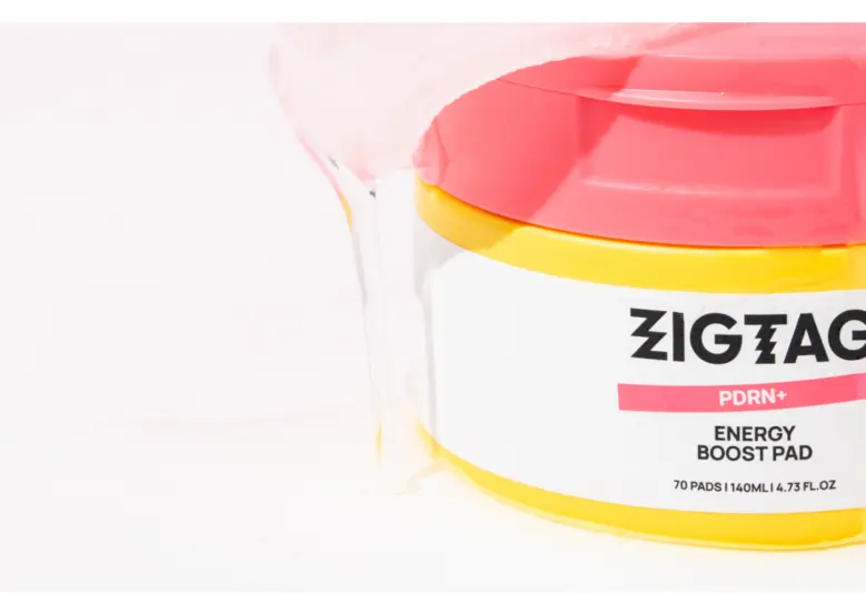 ZIGTAG PDRN+ Energy Boost Pad 70 Pads 140ml Hydrating Soothing Toner Pad Detail