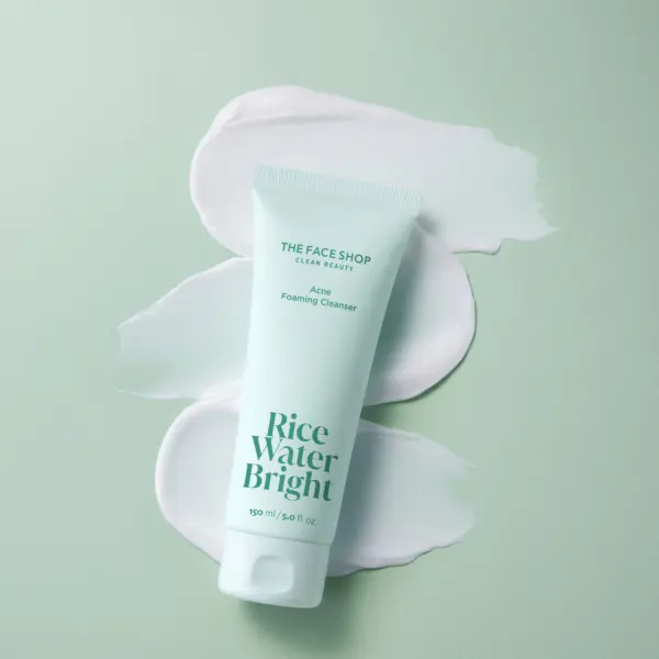 THE FACE SHOP Rice Water Bright Acne Foaming Cleanser 150 ml